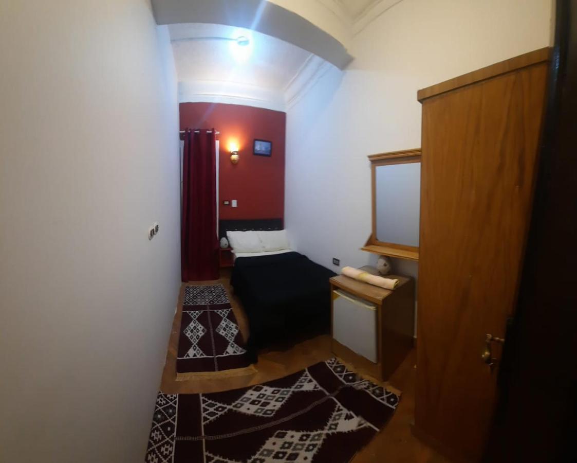 Happy Hostel Cairo Exterior photo